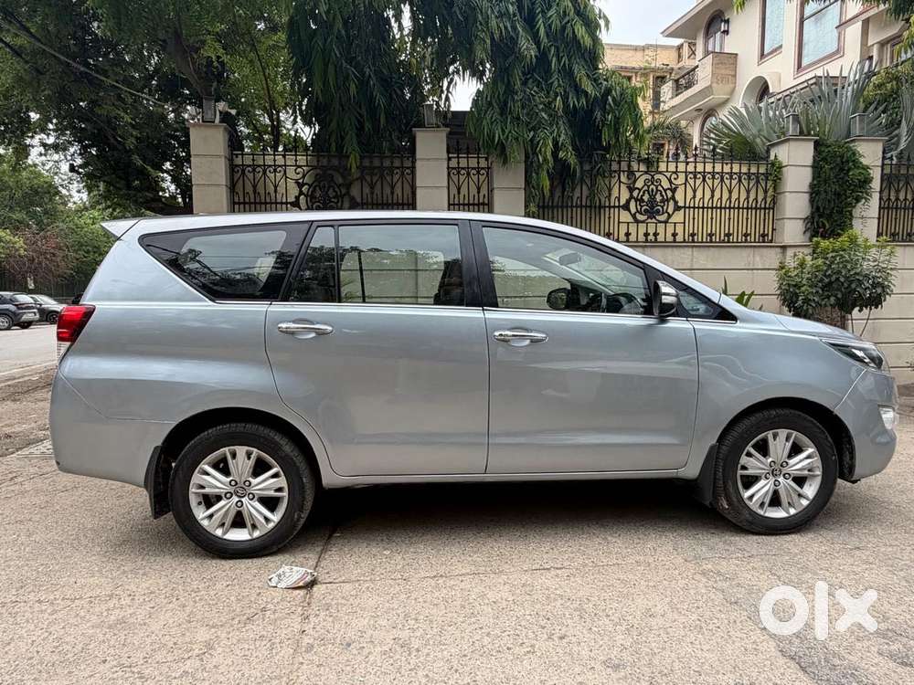 Toyota Innova Crysta 2.8 Zx At, 2017, Diesel