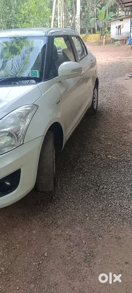 Maruti Suzuki Dzire 1.2 Vxi 2013