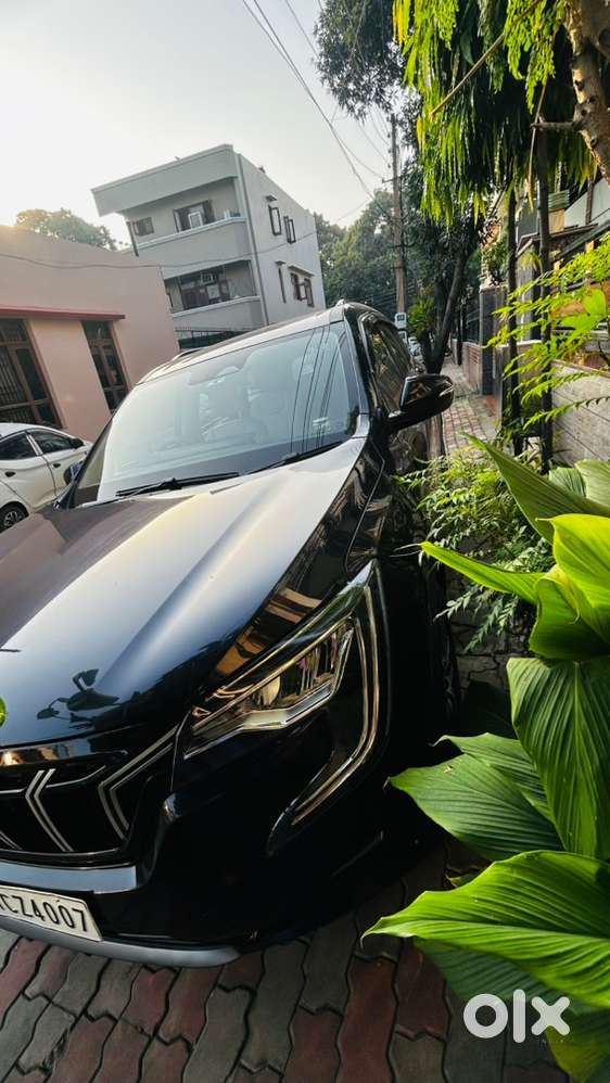 Mahindra Xuv700 2022 Petrol Well Maintained