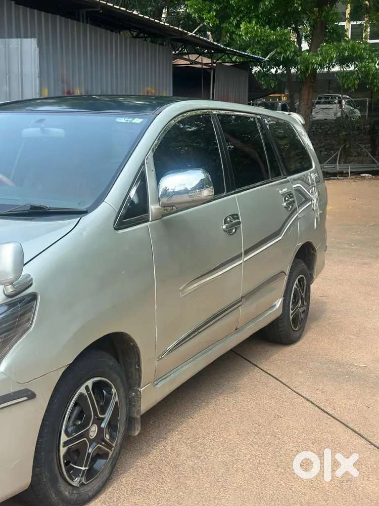 Toyota Innova 2006