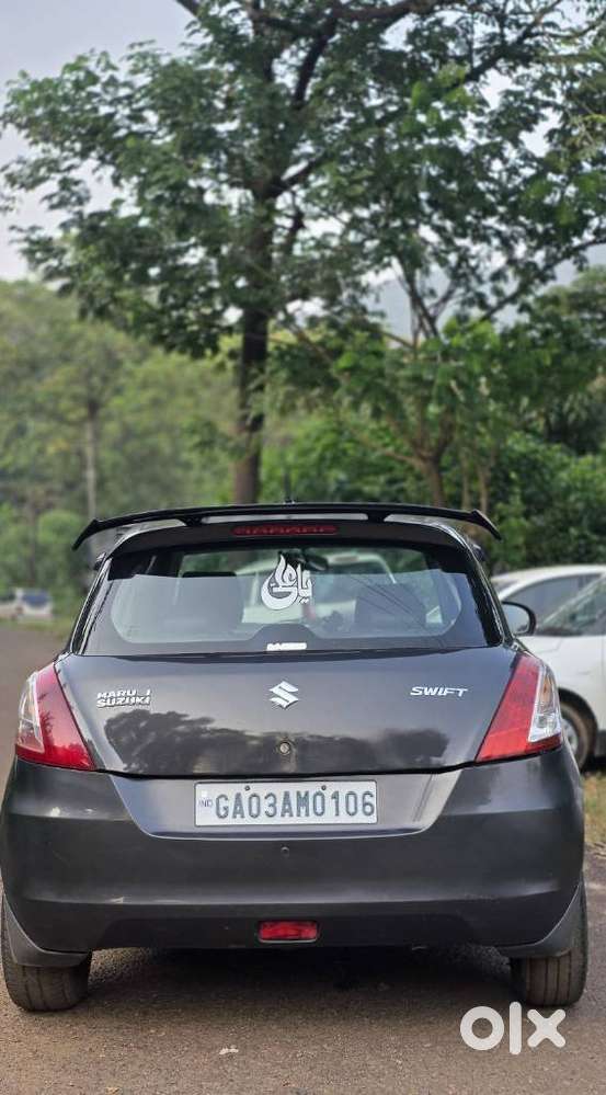 Maruti Suzuki Swift Vxi 1.2 Abs Bs-iv, 2015, Petrol