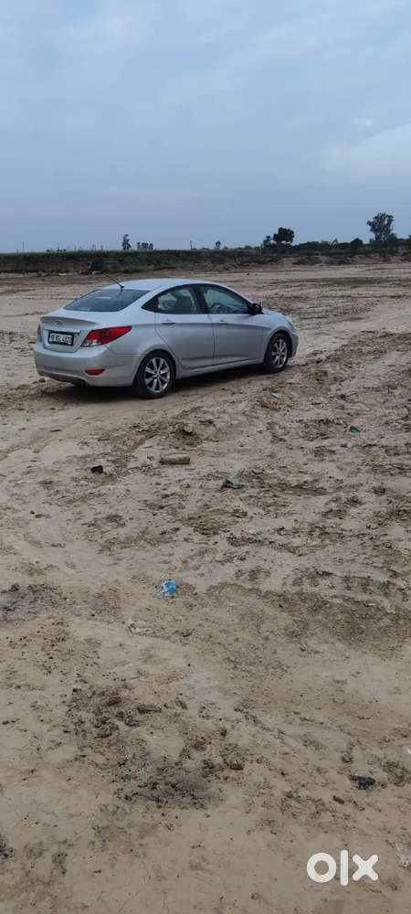 Hyundai Verna 2011 Petrol Well Maintained