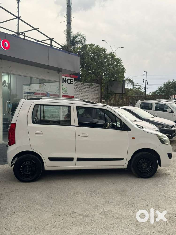 Maruti Suzuki Wagon R Vxi 1.2, 2016, Petrol