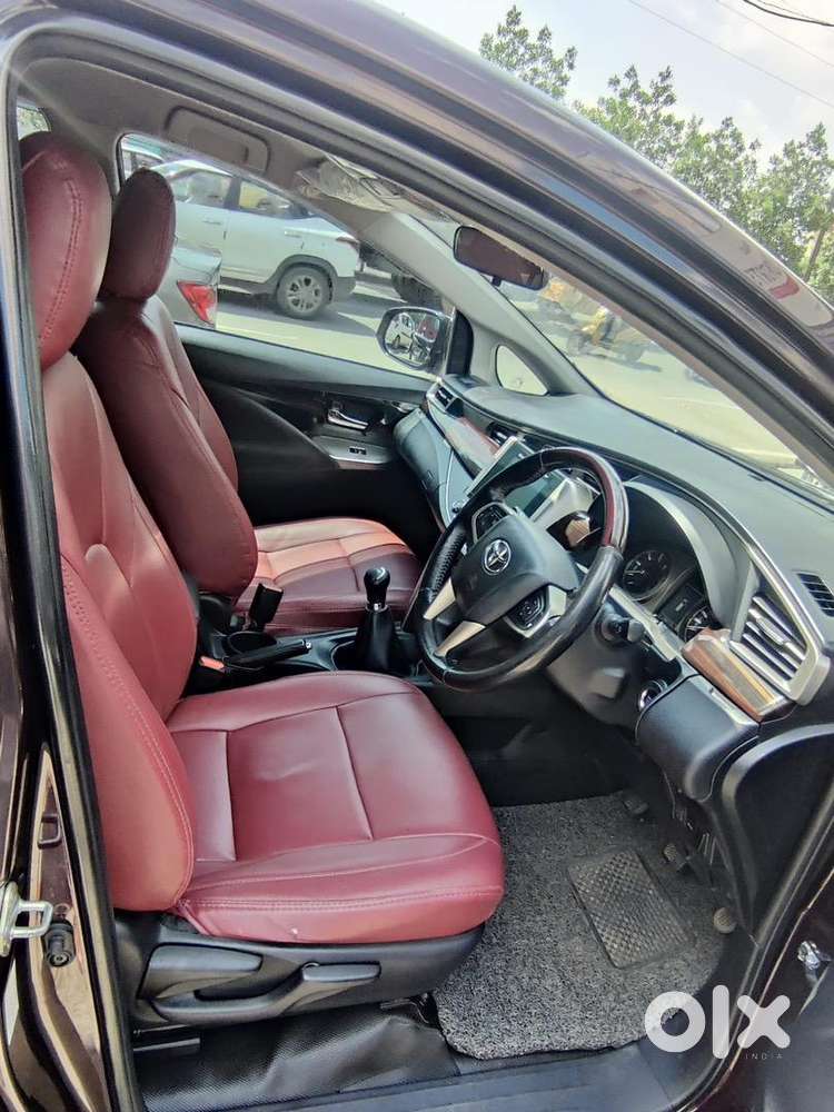 Toyota Innova Crysta 2018 Diesel Well Maintained