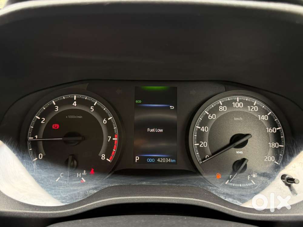 Toyota Innova Crysta [2020-ongoing] 2.4 Gx 7 Str, 2021, Diesel