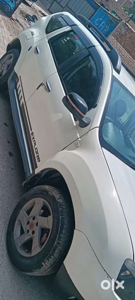 Excellent Condition No Any Work Required All Tyre New Amplifier Music.