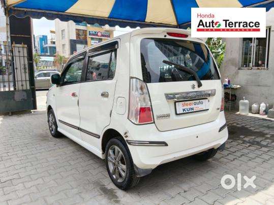 Maruti Suzuki Wagon R Stingray 1.0 Vxi Plus, 2016, Petrol