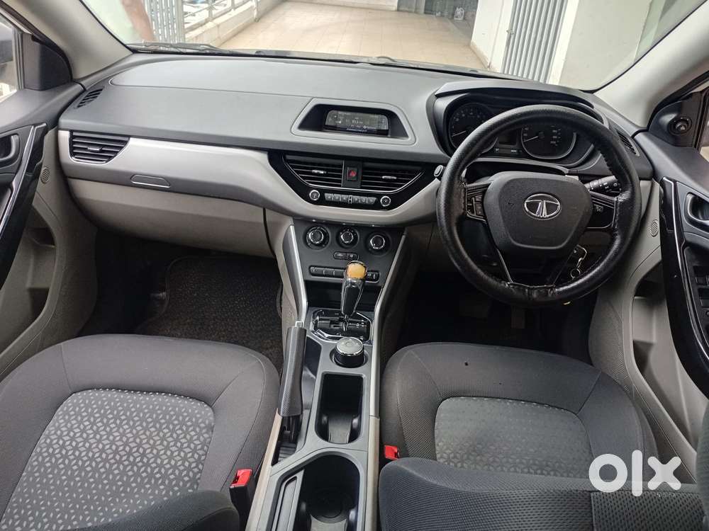 Tata Nexon 1.2 Revotron Xma Amt (s), 2019, Petrol
