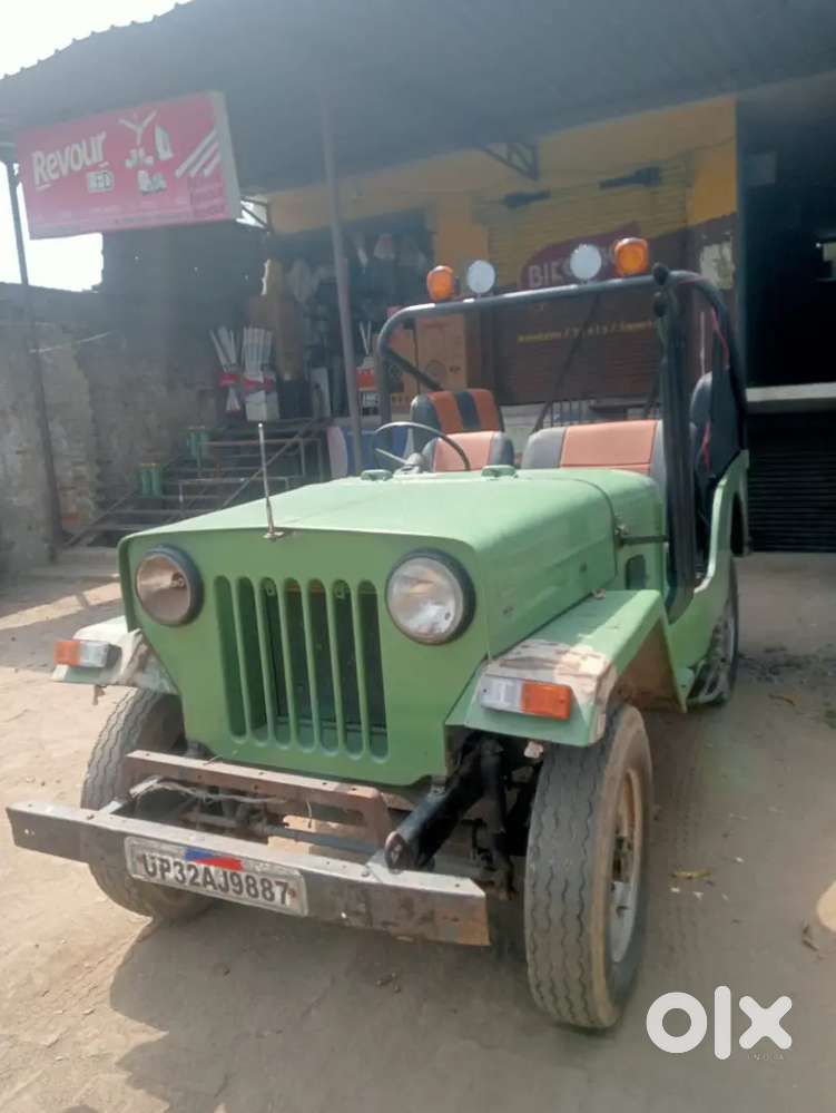 Mahindra Jeep 2001