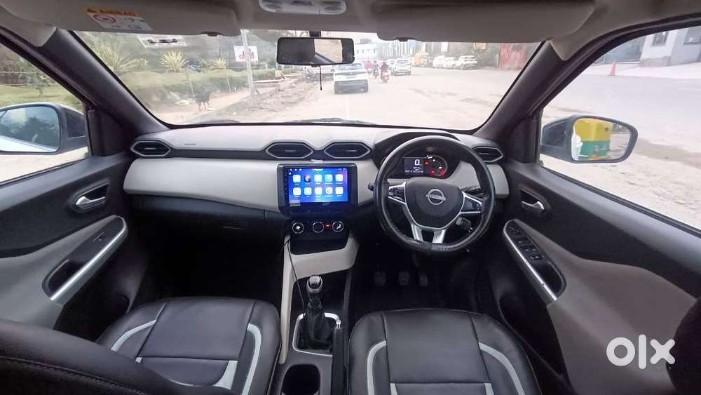 Nissan Magnite 1.0 Xv Executive, 2021, Petrol