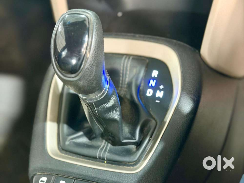 Hyundai Santro Sportz, 2022, Petrol