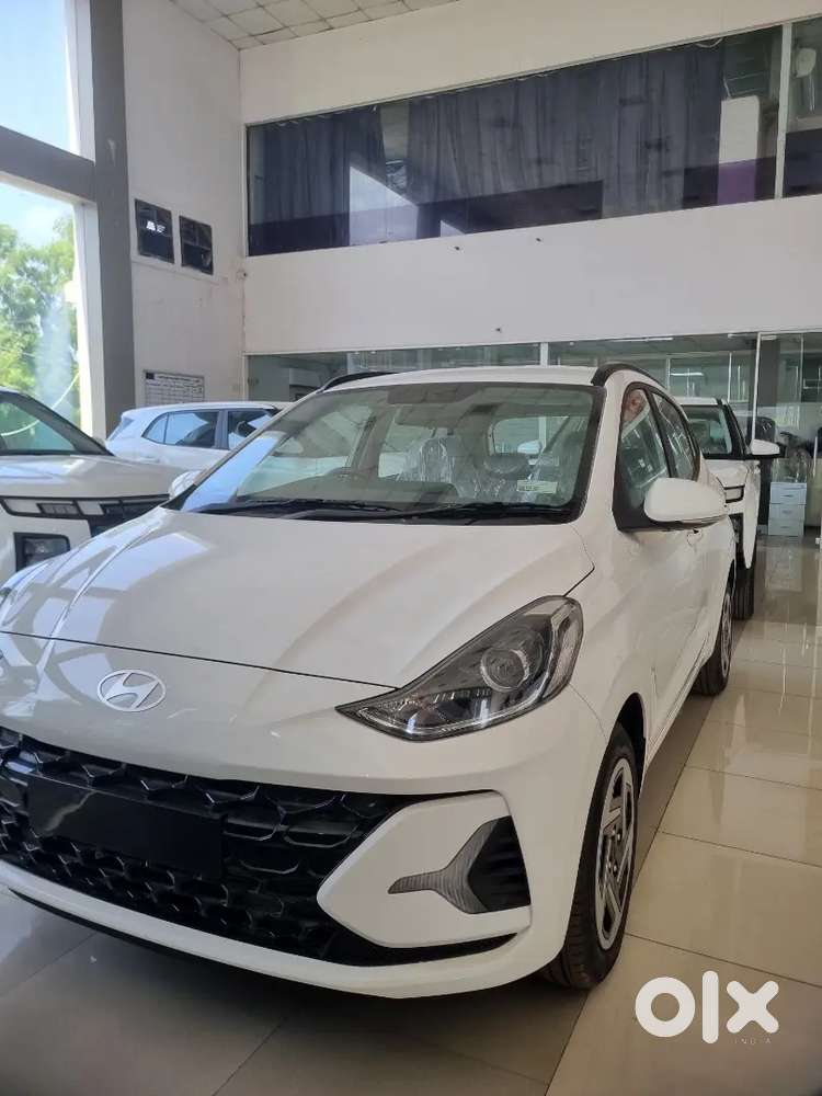 Hyundai Grand I10 Nios 2025 Showroom Piece