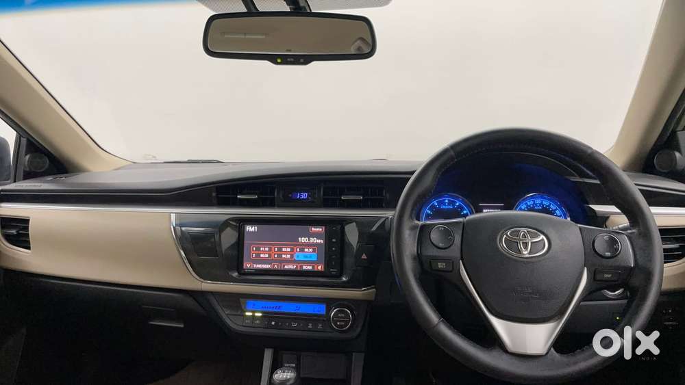 Toyota Corolla Altis 1.8 G, 2015, Petrol