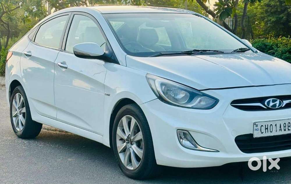 Hyundai Verna Fluidic 1.6 Crdi Sx Opt, 2012, Diesel
