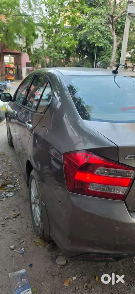 Honda City 2013 Variant Cvt