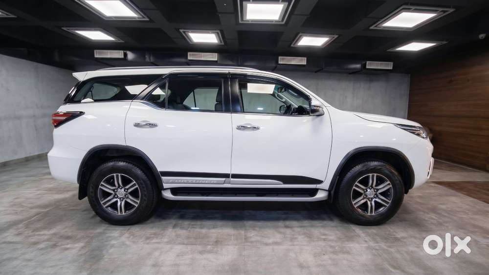 Toyota Fortuner 4x2 Mt 2.8 Diesel, 2023, Diesel