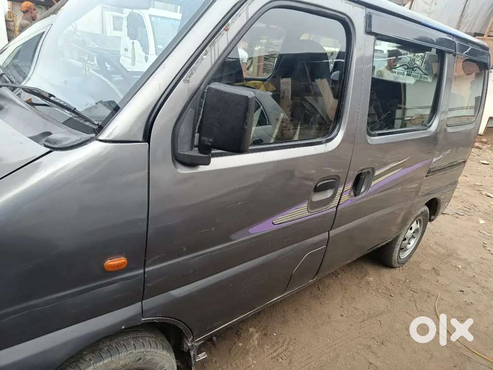 Car 24 & Spinny Wale Msg Na Kare Bilkul Bhi Maruti Suzuki Eeco 82000km