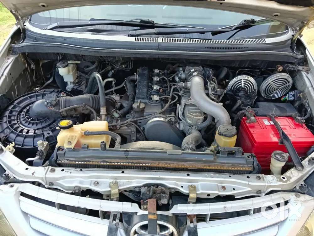Toyota Innova 7 Seater 2010 Manual Diesel