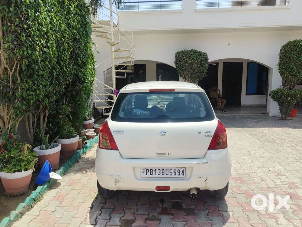 Swift 1.3 Vxi 2009 Model