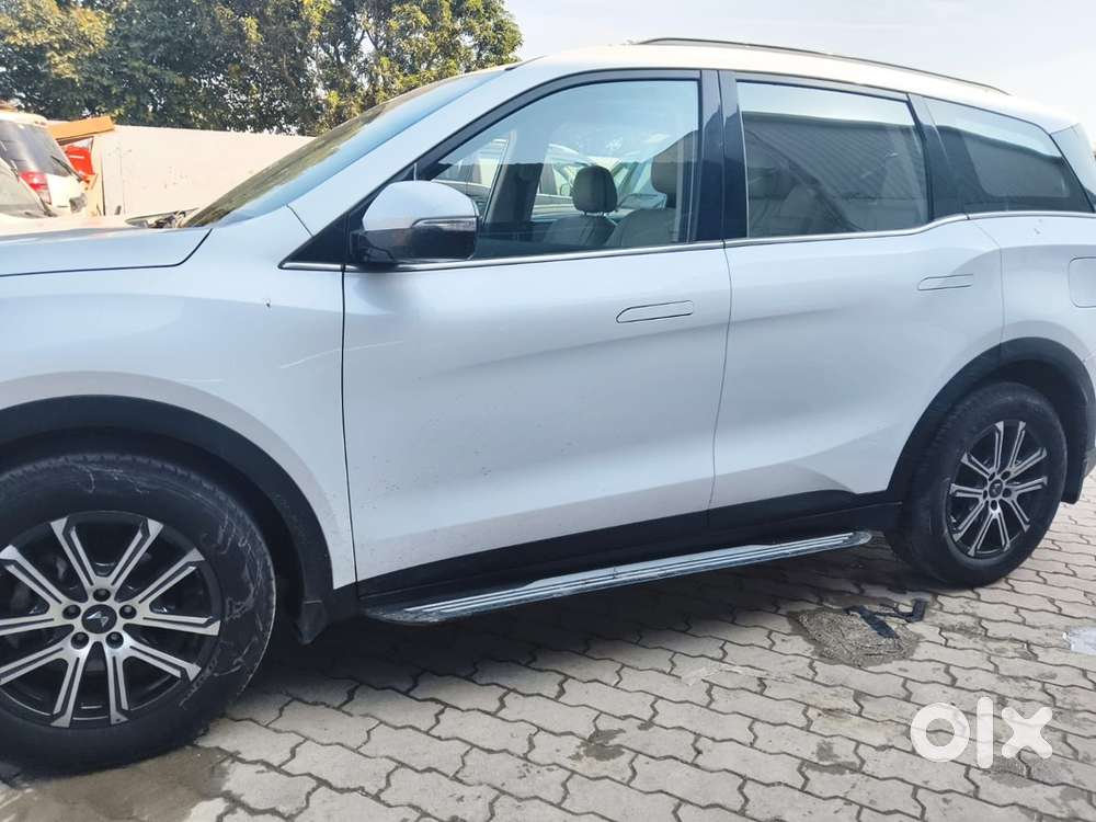 Mahindra Xuv700 Diesel 2023