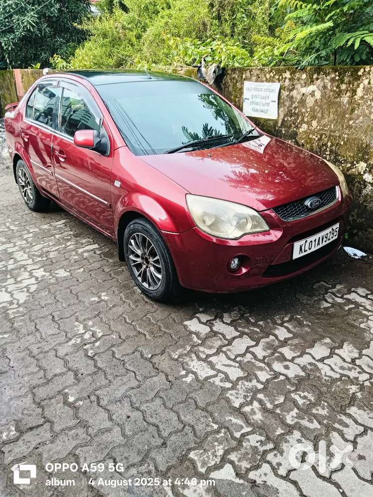 Ford Fiesta 2009 Petrol 125000 Km Driven