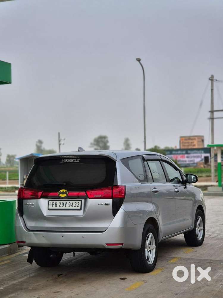 Toyota Innova Crysta 2017 Diesel Well Maintained