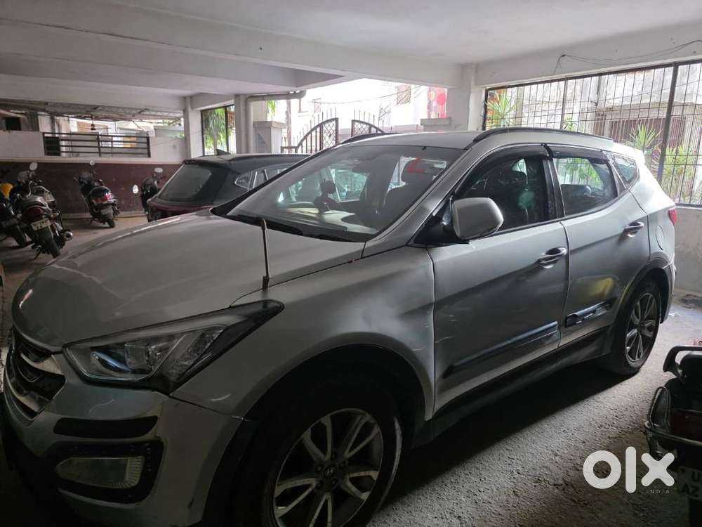 Selling Fully Automatic Well Maintained Car At Very Reasonable Pricer