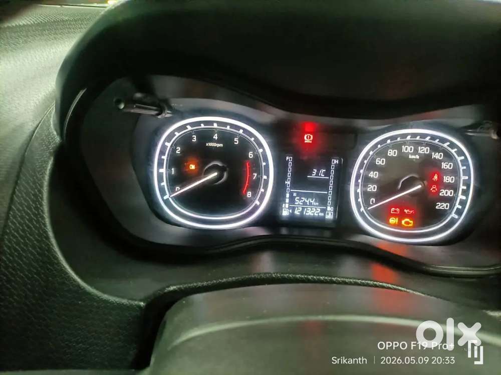 Maruti Suzuki Brezza Zxi 2022