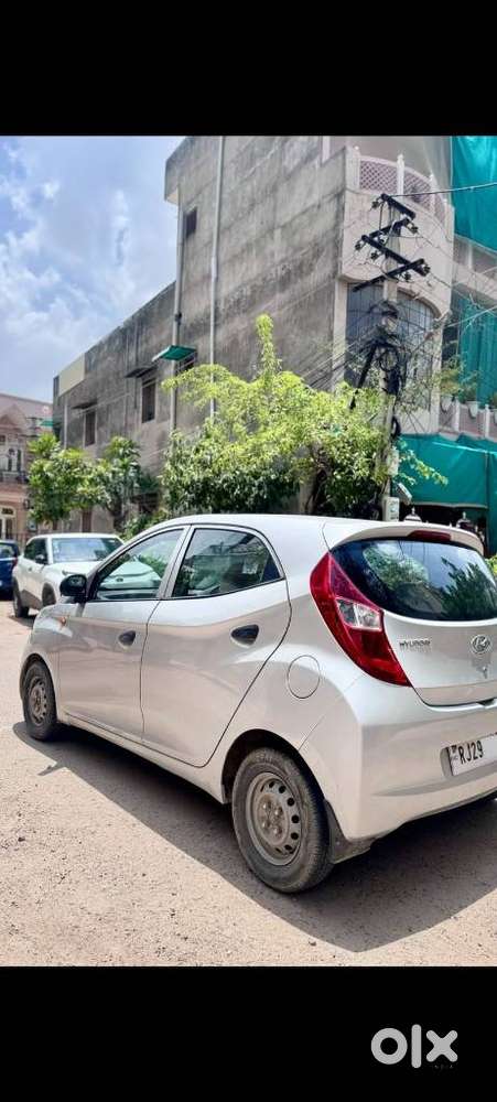 Hyundai Eon Era +, 2016, Petrol