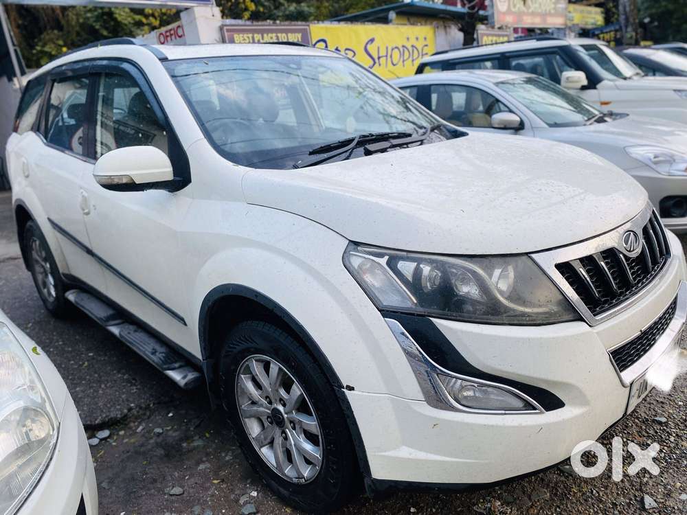 Mahindra Xuv500 2.2 W10 Sportz Edition Mt, 2016, Diesel