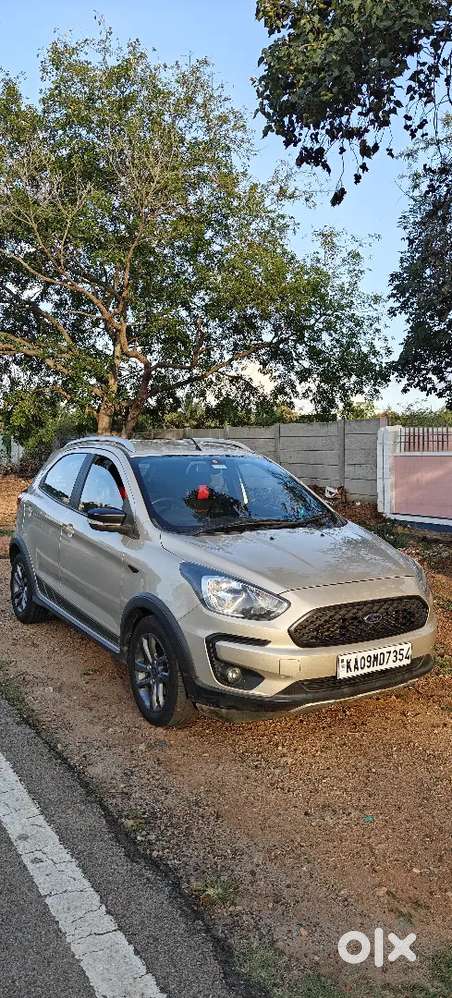 Ford Freestyle Titanium Petrol 2018