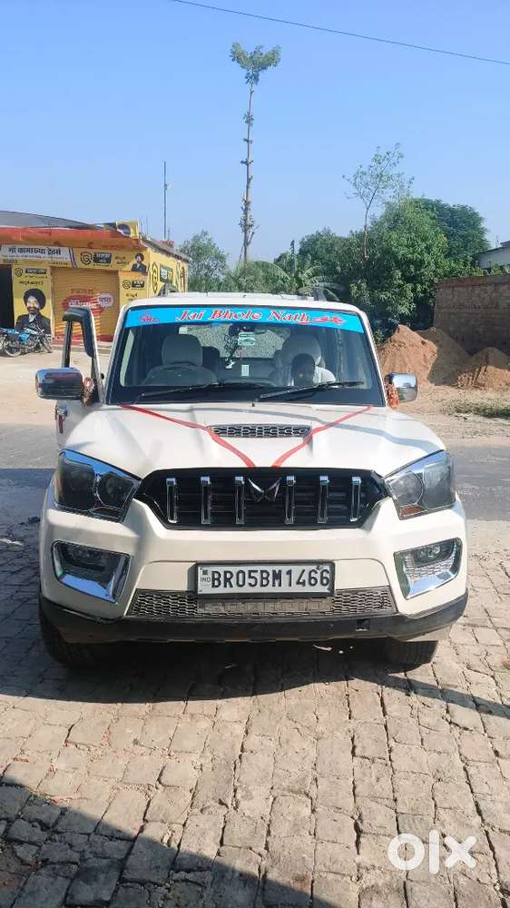 Mahindra Scorpio Classic 2015 Diesel Well Maintained