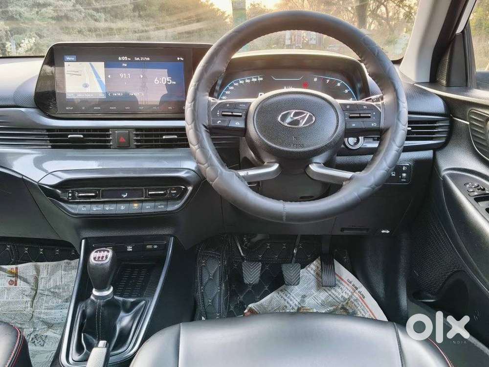 Hyundai I20 Asta (o) 1.2 Mt, 2023, Petrol