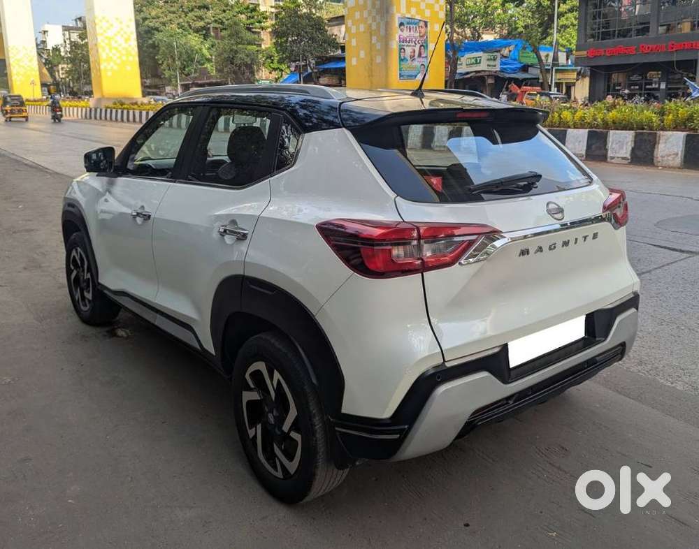 Nissan Magnite 1.0 Xv Premium Dual Tone, 2021, Petrol
