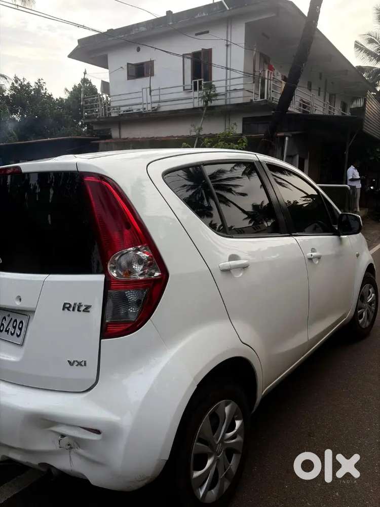 Maruti Suzuki Ritz Vxi 2011