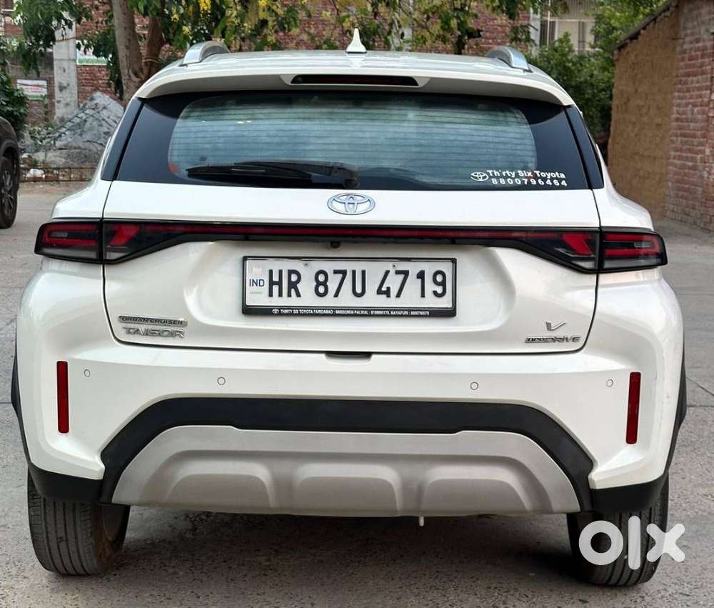 Toyota Urban Cruiser Taisor V 1.0 Petrol Mt, 2025, Petrol