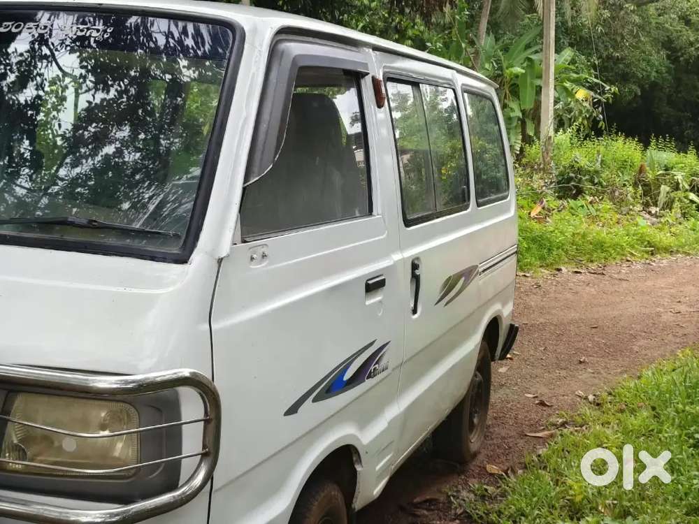 Maruti Suzuki Omni 2012