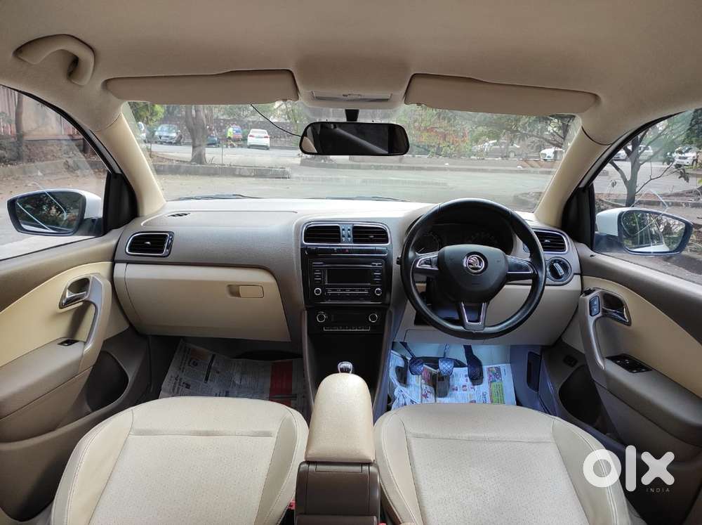 Skoda Rapid Elegance 2017