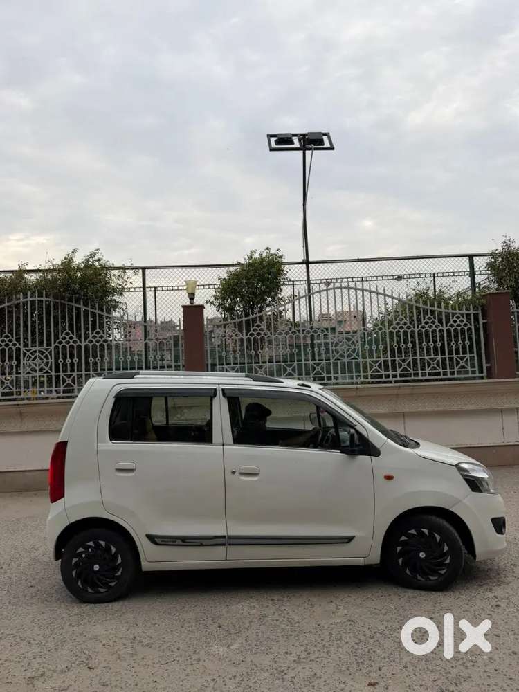 Dealer Hu Koi Bhi Car Leni Call M016 Wagon R Maruti Suzuki Hybrid Car