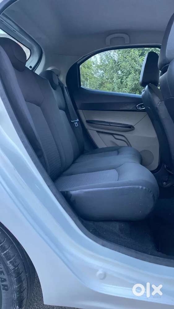 Tata Tiago 1.2 Revotron Xta, 2019, Petrol
