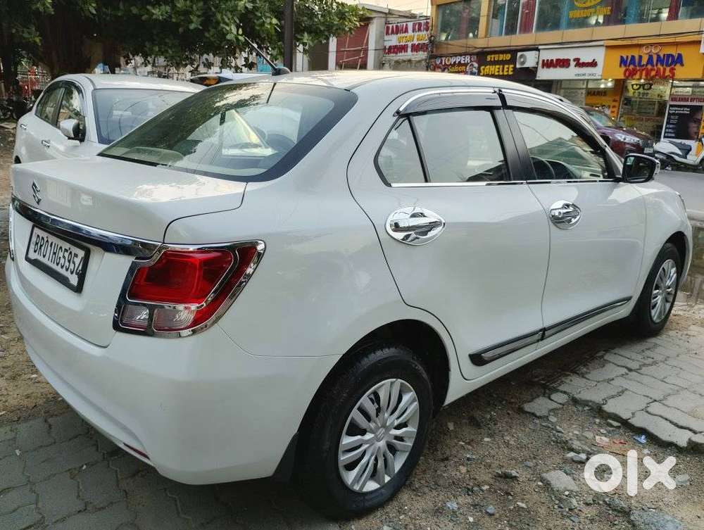 Maruti Suzuki Dzire 1.2 Vxi, 2023, Petrol