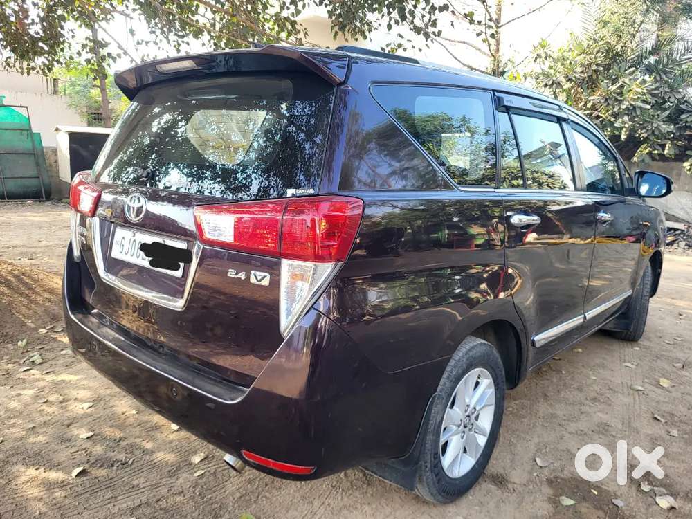 Innova Crysta Forst Owner 2.8 Vx