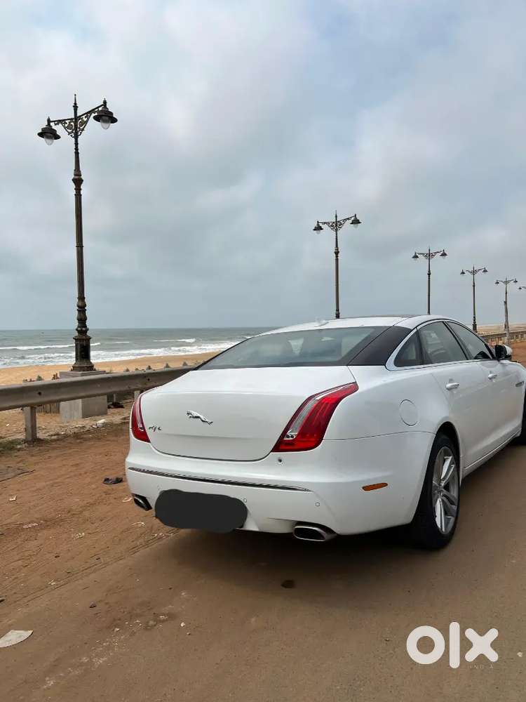 Jaguar Xj 2015 Diesel Well Maintained
