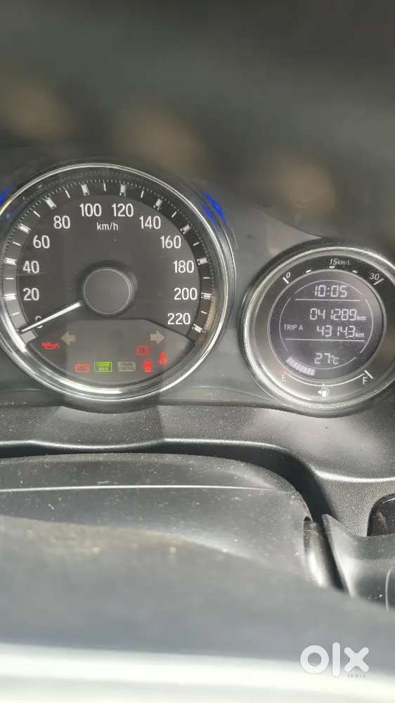 Honda City Vx 2018sunroof41k Kmssecond Owner