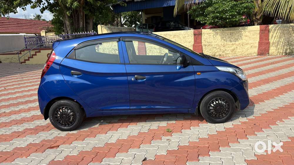 Hyundai Eon Era +, 2017, Petrol
