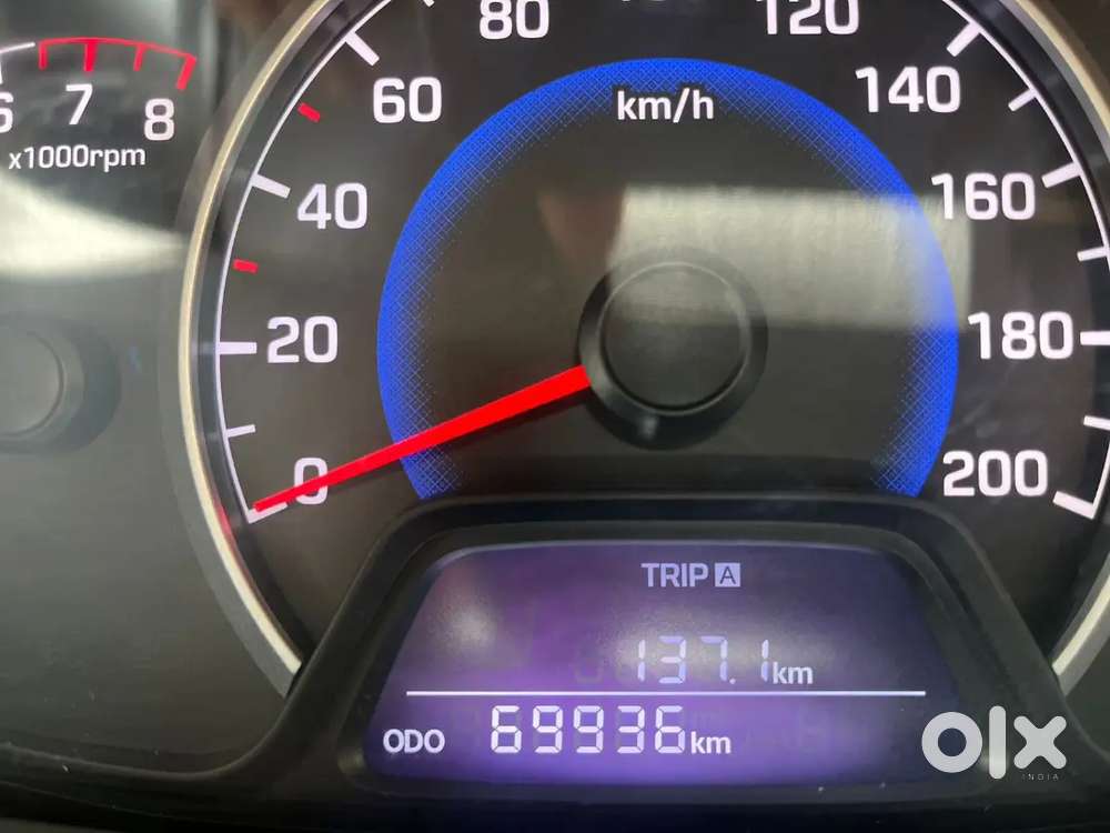 Hyundai Grand I10 Sportz 2017 With 70000 Km