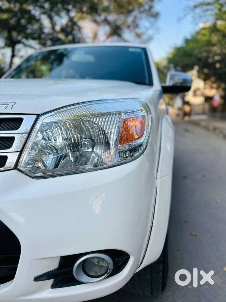 Ford Endeavour 2.5 4x2 Mt, 2015, Diesel