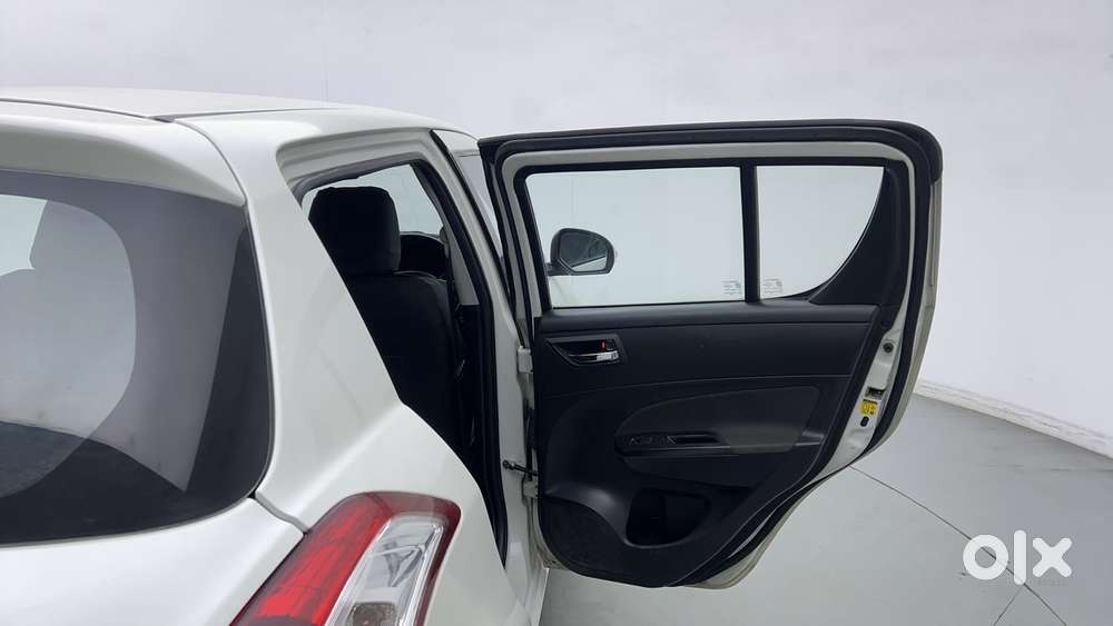 Maruti Suzuki Swift Vvt Vxi, 2017, Petrol