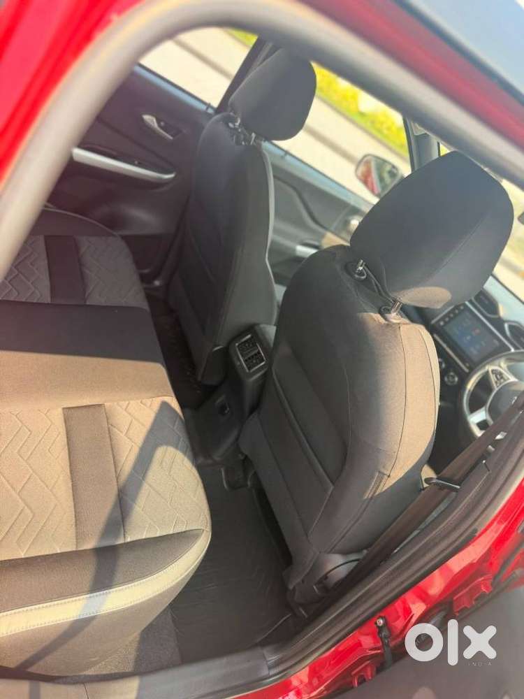 Nissan Magnite 1.0 Xv, 2021, Petrol