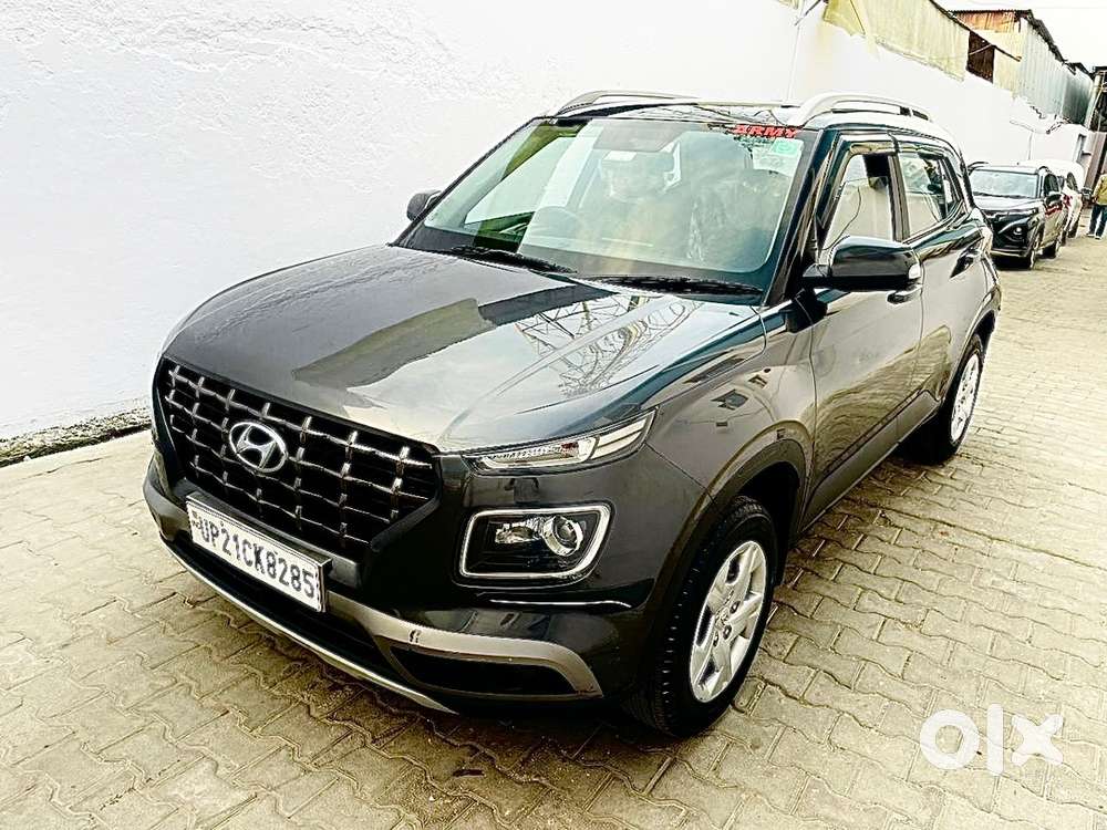 Hyundai Venue Petrol 2021